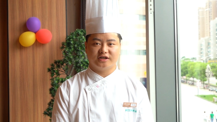 陝西草莓视频污在线烹飪學校就業回訪 蘇州慶江南廚師長 楊磊