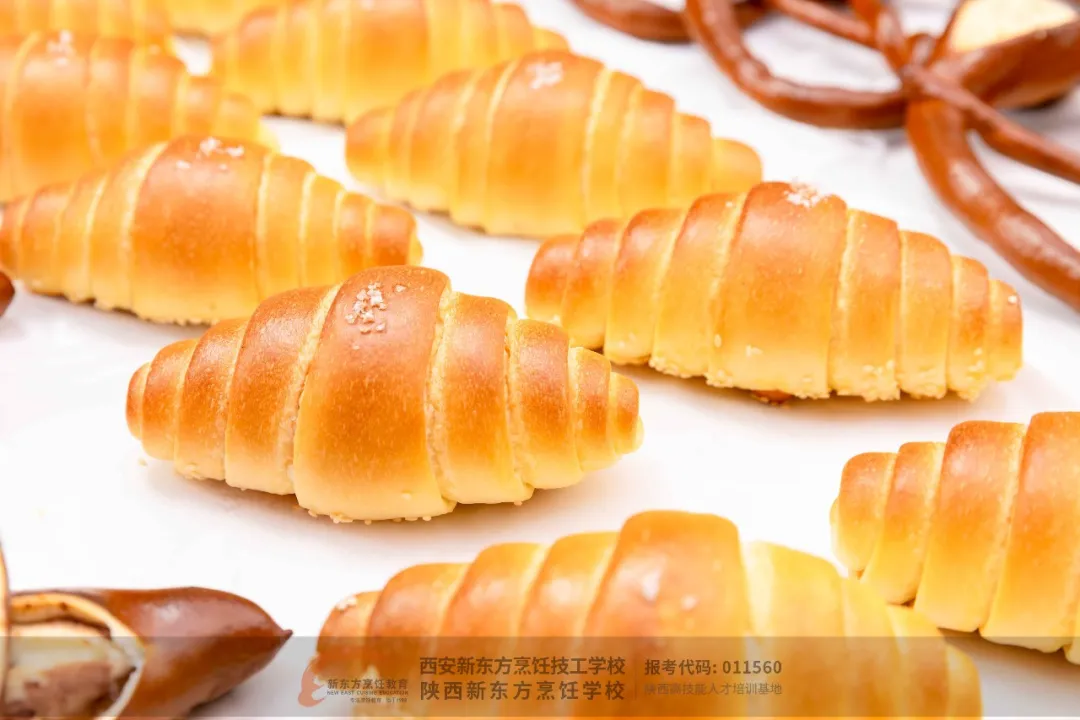 【夯实师资,定义未来 】西安新东方2025年度西点新品推介会圆满落幕!