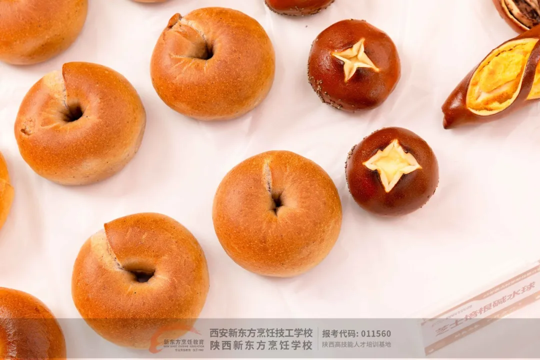 【夯实师资,定义未来 】西安新东方2025年度西点新品推介会圆满落幕!