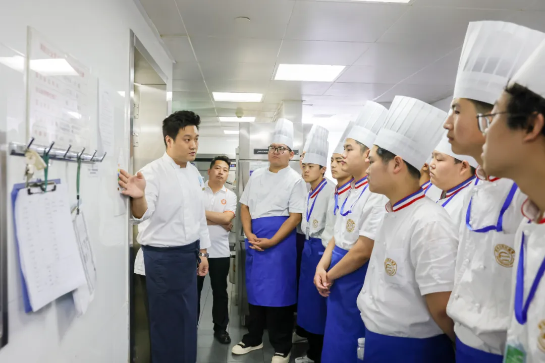 ¶⿼ѧУ2026괺£ƪ