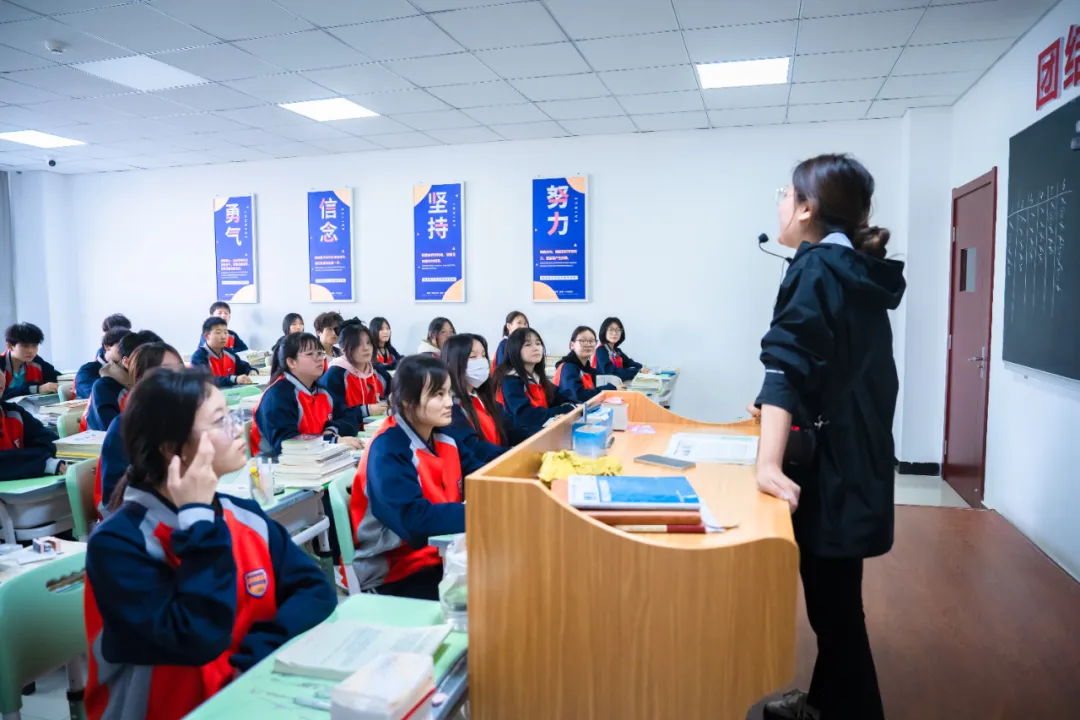 ¶⿼ѧУ2026괺£ƪ