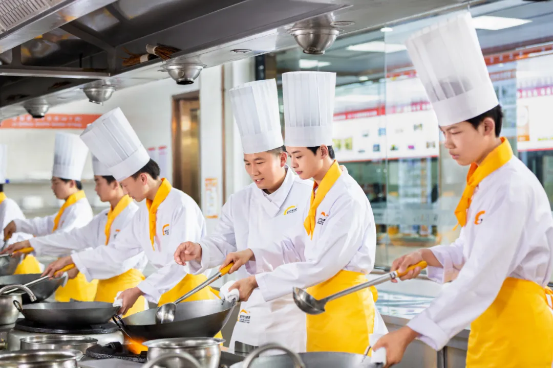 初高中学技术怕踩坑?3步帮你锁定“本命专业”!