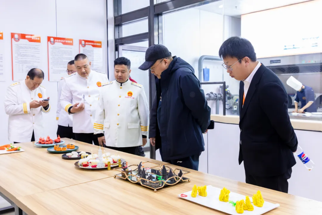 Σ棡2025ʦְߡȸʦܴԲĻ