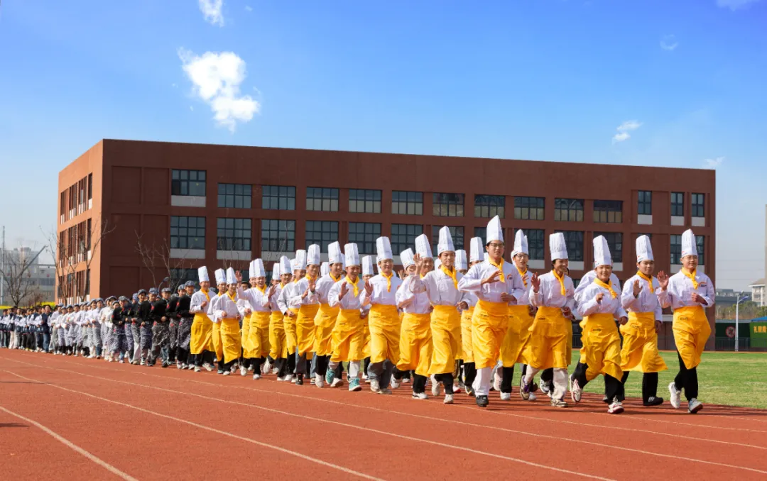 ¶2026ȽУڵһѧսԪɳ¿ܣ