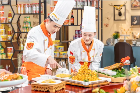 ¶2026ȽУڵһѧսԪɳ¿ܣ