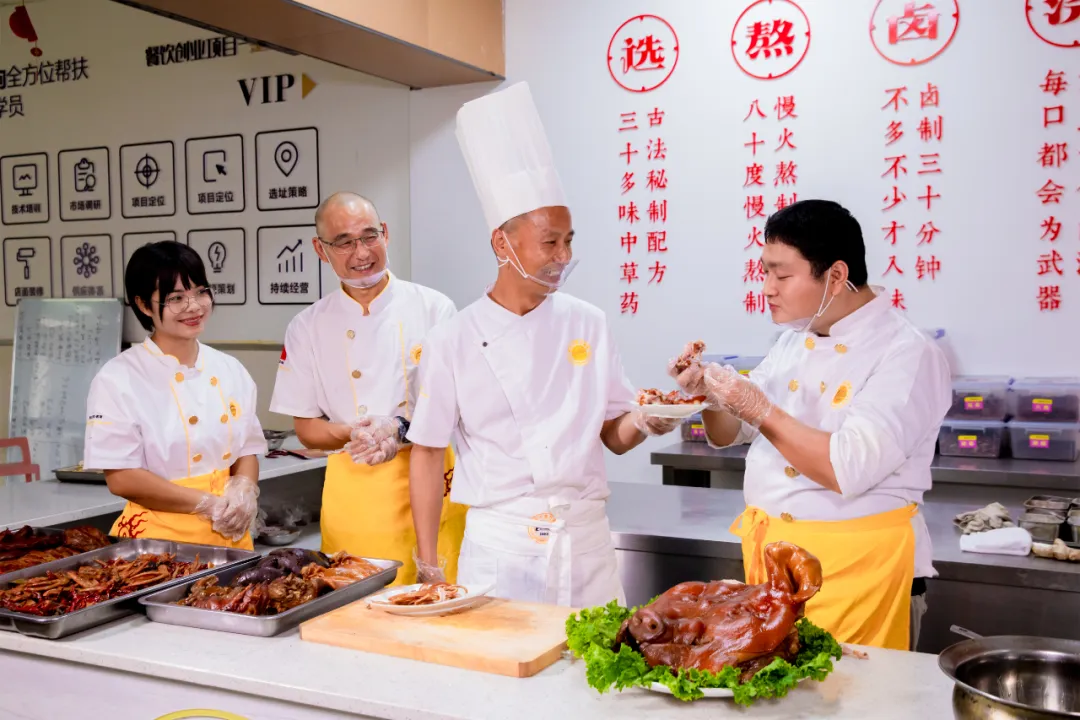 【双十二小吃新品推介会】来新东方吃“商机面”,和老师当面聊