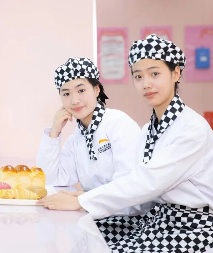 5 �� ���롱 �������磡�����¶���������ѧӪ����ů��Ӫ