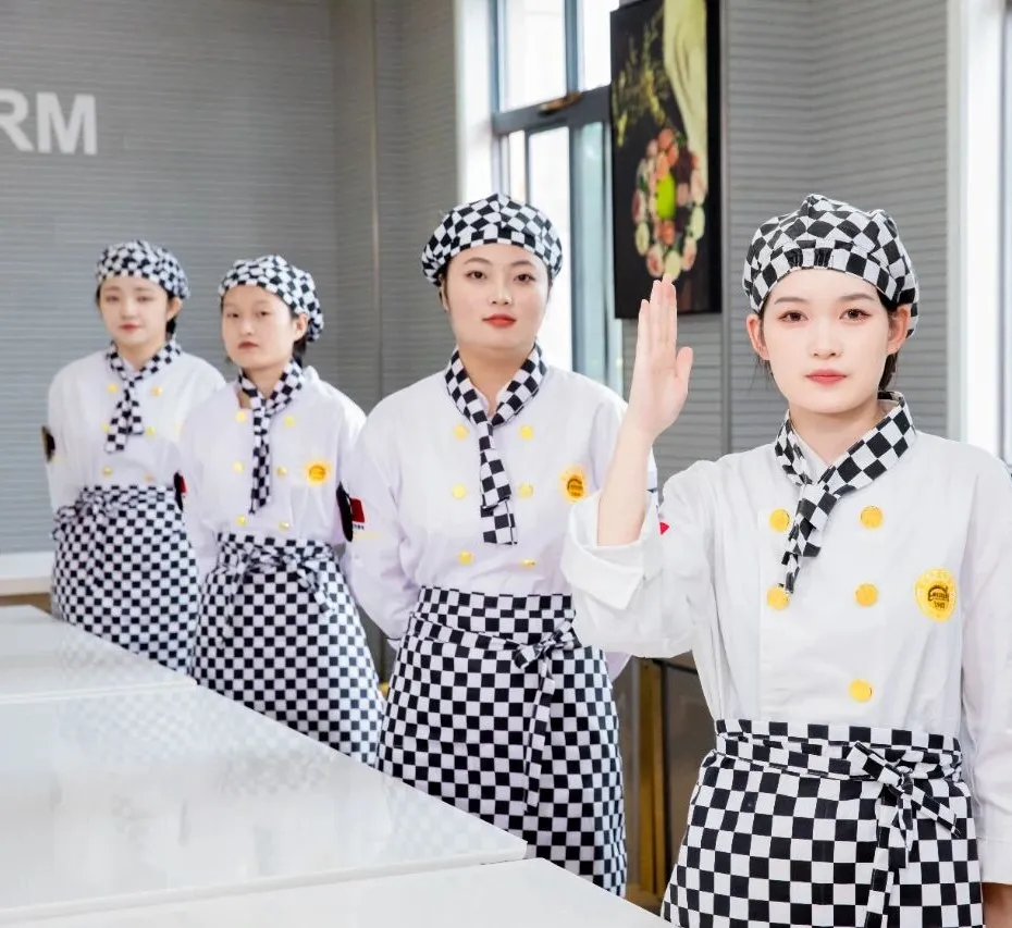 ������ѧ���㣬��׼���¶���ʵ���ɡ����������ף�ְҵ�з���