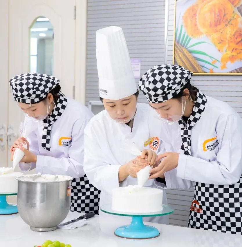 ������ѧ���㣬��׼���¶���ʵ���ɡ����������ף�ְҵ�з���