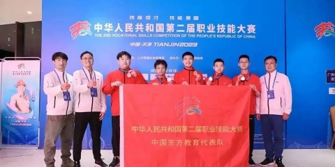 ʵ����ѧУ����ʵ����ѧ�ӣ��¶���ѧ����������������֮����������֮Լ