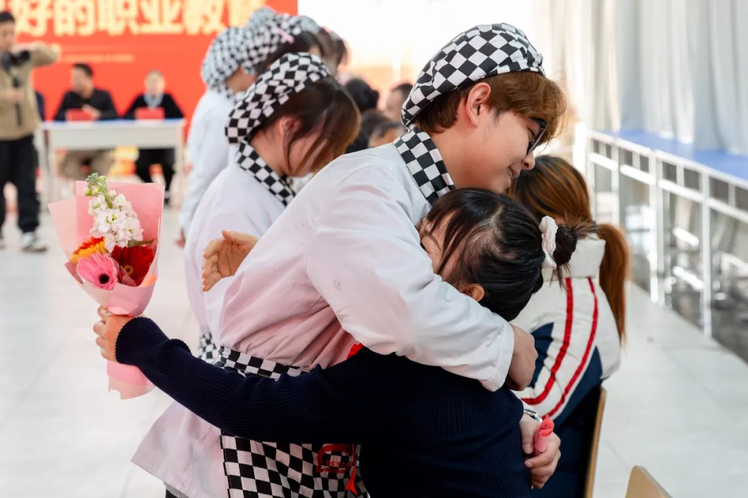 ��֤�ɳ����������� | �����¶�����⿼���ѧУ����������2501��ҳ���֤�᡿����ٰ�