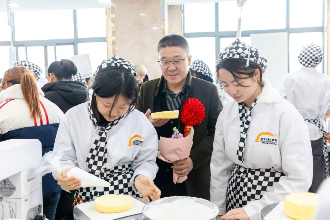 ��֤�ɳ����������� | �����¶�����⿼���ѧУ����������2501��ҳ���֤�᡿����ٰ�