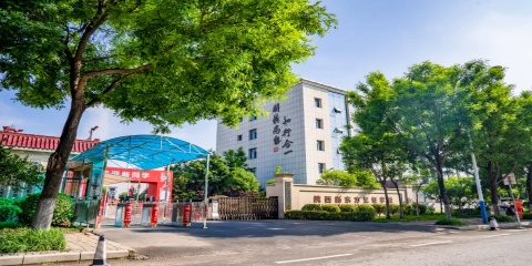 ��У5��ӣ����ټҳ����û�翴������һ�ۿ�����ѧУ