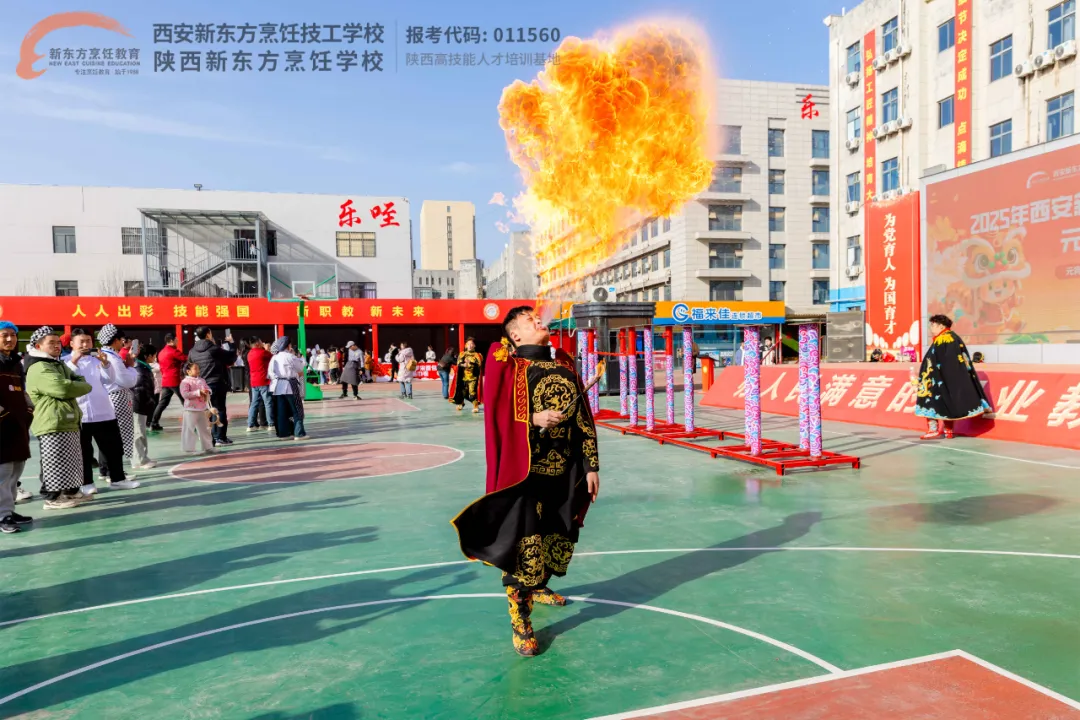 ��У԰������֮�⣬�ɳ��޽�����������¶�������һ��