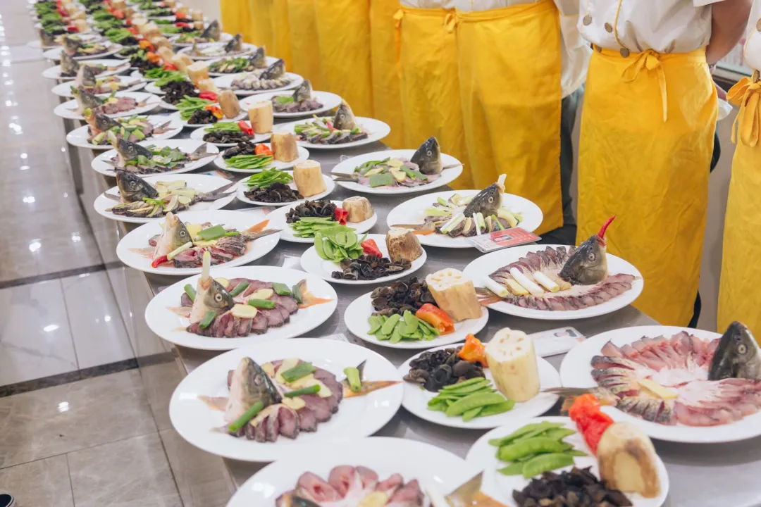 ����ѧ ����Ȧ�� ���ܣ������¶���Ԫ�������ѧӪ���1����1��1�տ�Ӫ