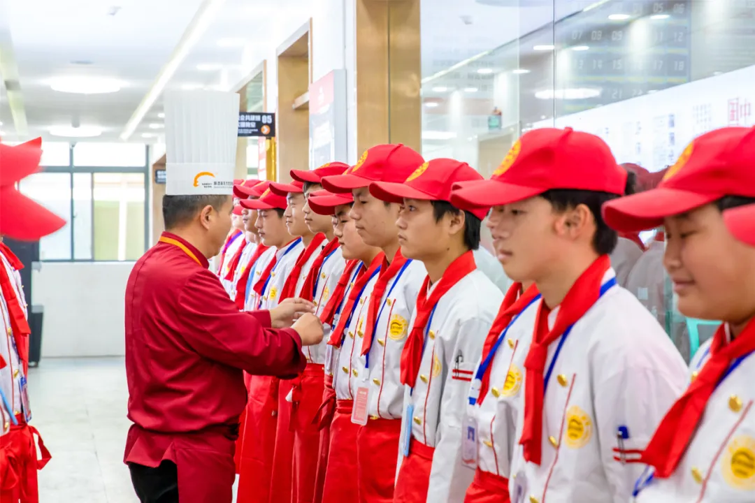 专业推荐|1+1行政总厨专业