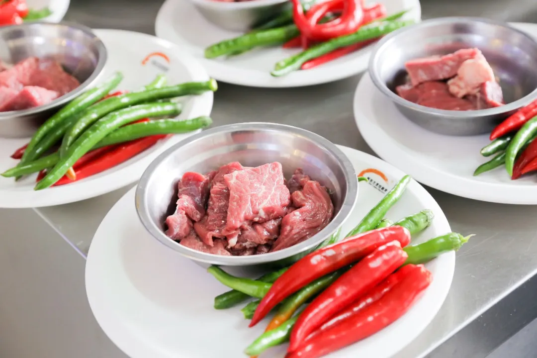 专业推荐|1+1行政总厨专业