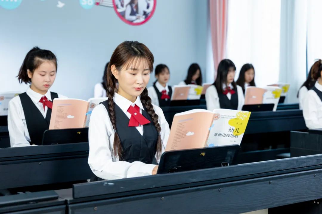 中国东方教育交上职业教育高质量发展“高分答卷”