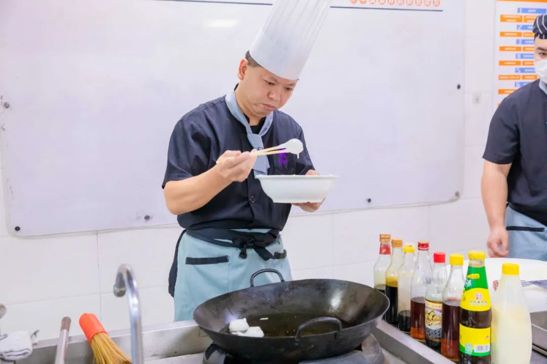 莲花餐饮集团厨师长新东方公开课