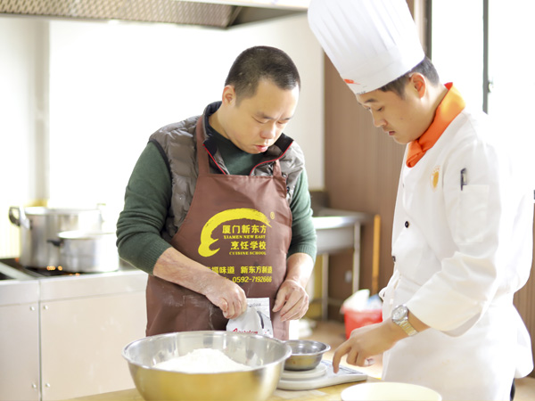 新东方烹饪学校短期小吃培训学什么