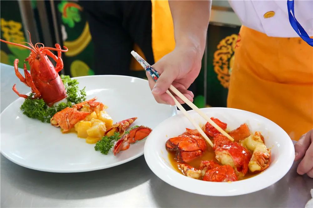 新东方烹饪学校中餐示范教学