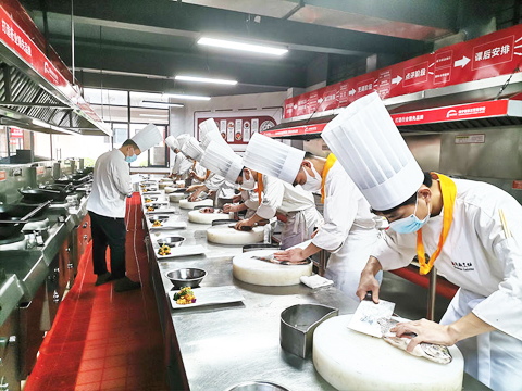 西安厨师培训学校-西安厨师学校有哪些-西安厨师学校哪个好