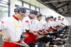 2019到西安新东方烹饪学校学厨师怎么样学厨师有前途吗