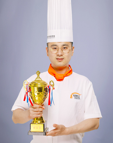 of global star荣获亚太区十佳厨师,2014年,在全国第三届新东方杯烹饪