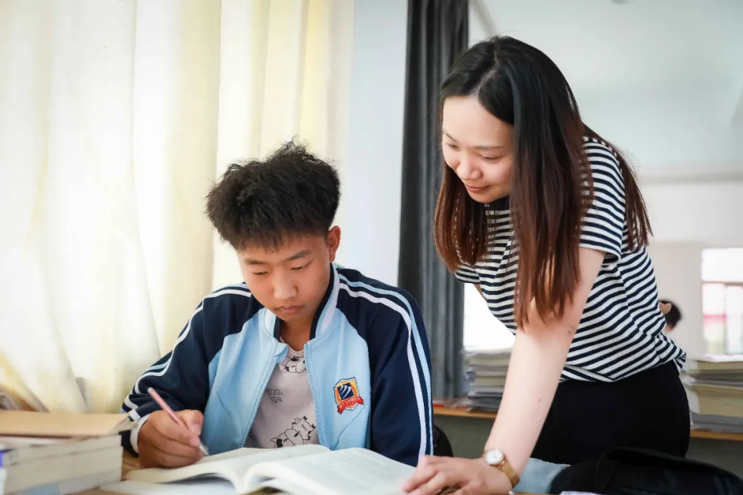 【单招冲刺・圆梦大学】西安新东方2026年单招冲刺班火热招生！助力学子攻克单招，顺利迈入理想院校！
