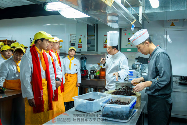 УЯҰ,ʵҵ¶вѧ߽ѧ