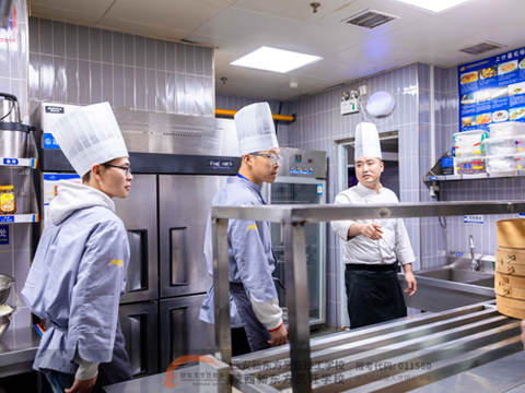 УЯɳ¶⿼ѧУ֯вѧ߽Ӻҵ