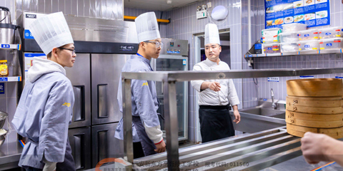 УЯɳ¶⿼ѧУ֯вѧ߽Ӻҵ