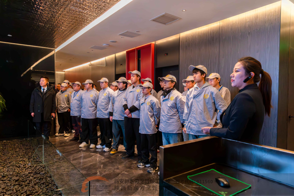 �����¶�����⿼���ѧУ�в�ѧ���߽�����С�������,������ҵʵ��������