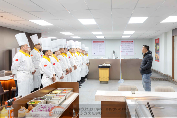 ��������ǰ�� ������֤�ɳ������ݻ�����������¶�����⿼���ѧУ��һ�ڲ����ں϶�����ҵ����Բ����Ļ