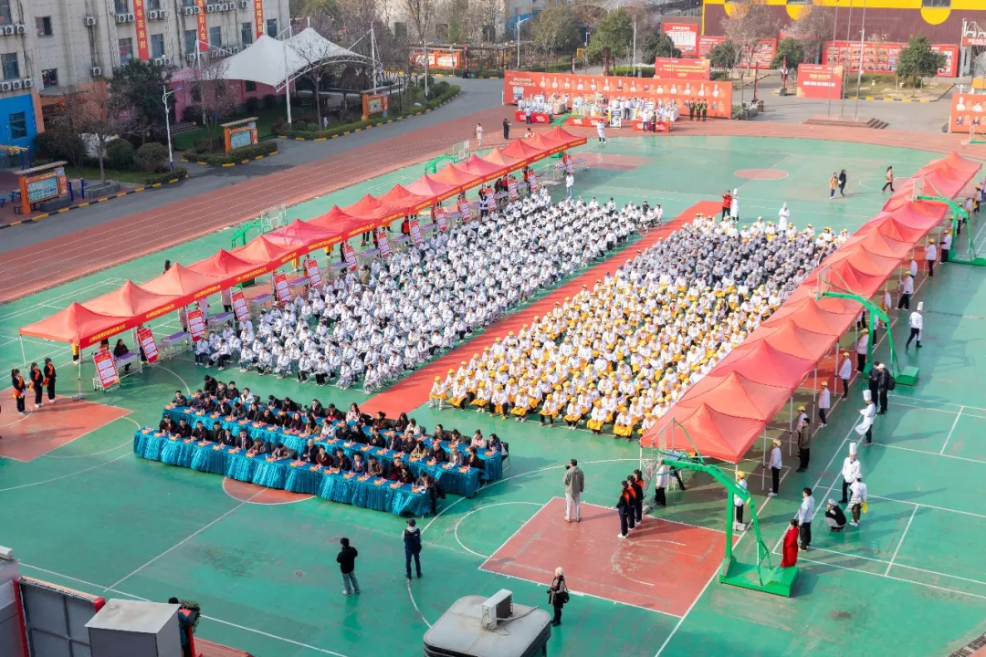 ��������ǰ�̡��������¶�����⿼���ѧУ�ִ������ҵѧԺ������2026�괺���˲�Ԥ��˫ѡ��Բ������