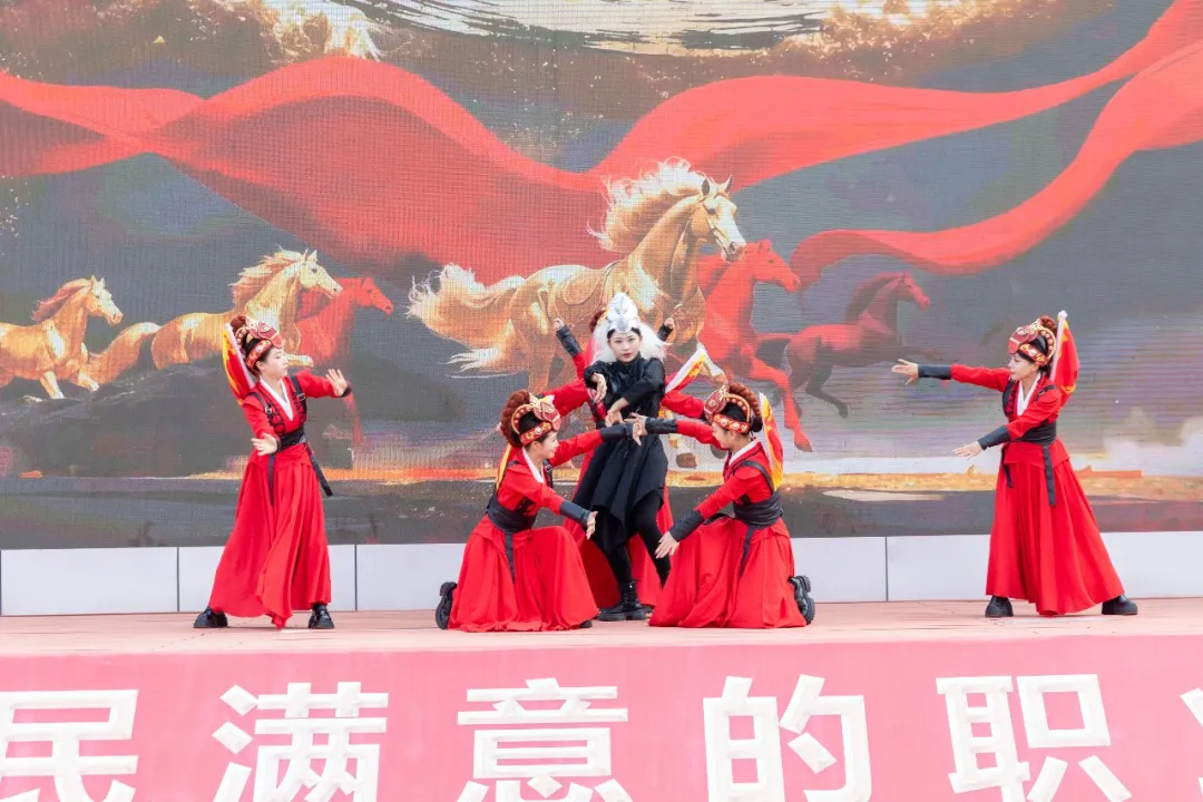 ��������ǰ�̡��������¶�����⿼���ѧУ�ִ������ҵѧԺ������2026�괺���˲�Ԥ��˫ѡ��Բ������