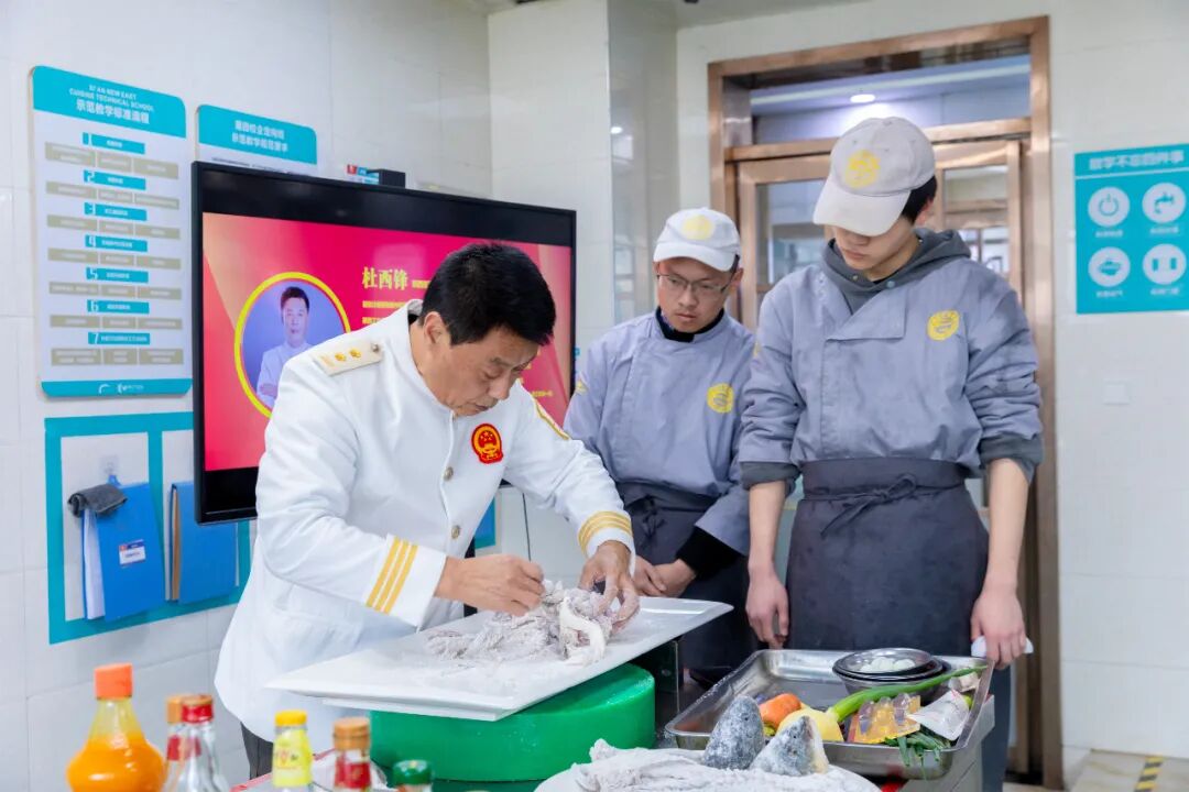 �����ٽ����һ�飡������ֱ�������¶������ã�