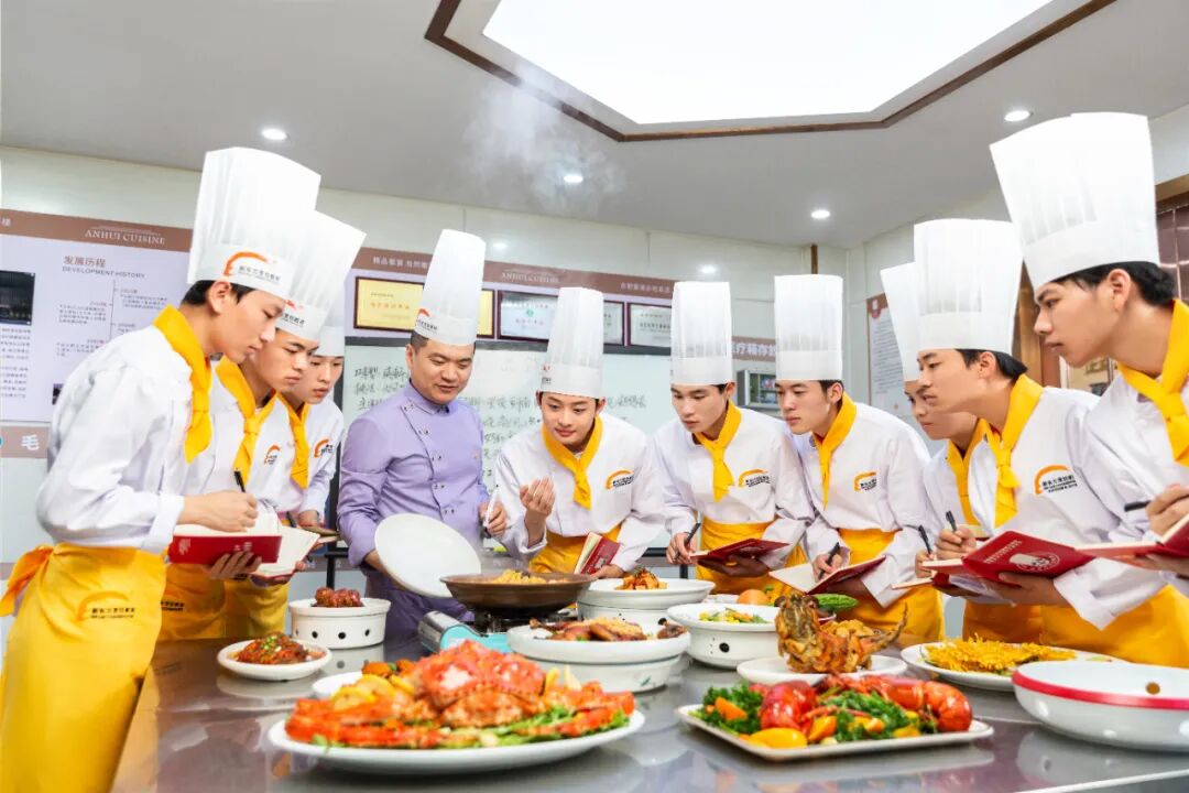 �����ٽ����һ�飡������ֱ�������¶������ã�