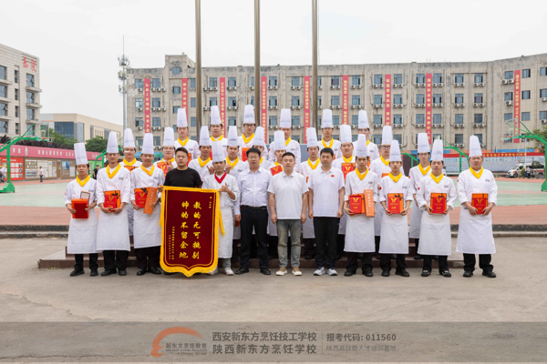 ���ݻ���������������¶������Ͼٰ�����ںϵڶ��ڶ�����ҵ����