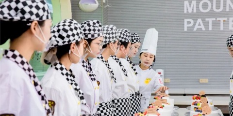 ��ѧ�Ա����������㣿�����¶����Ǳ�����ѡ