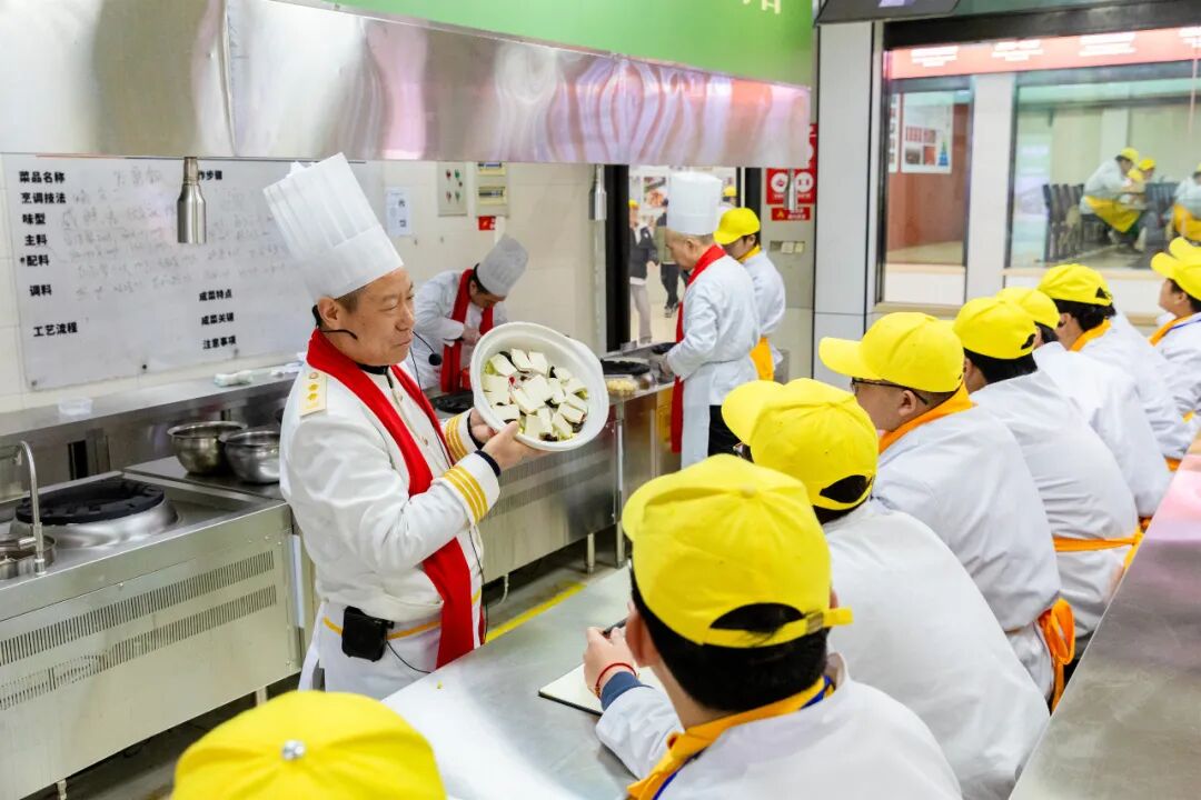 ѧ��ѡ���У�һ������������ʡ���90%��������ȱ�ҵ�ź��