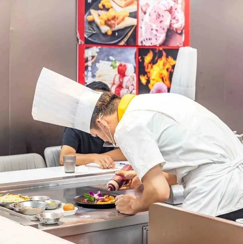 校企共育结硕果 | 西安新东方烹饪技工学校火地定向班结业典礼圆满举行