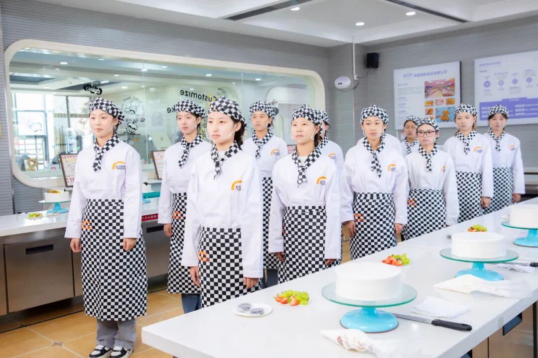西安新东方西点烘焙学校【专业介绍】2+1匠心西点专业