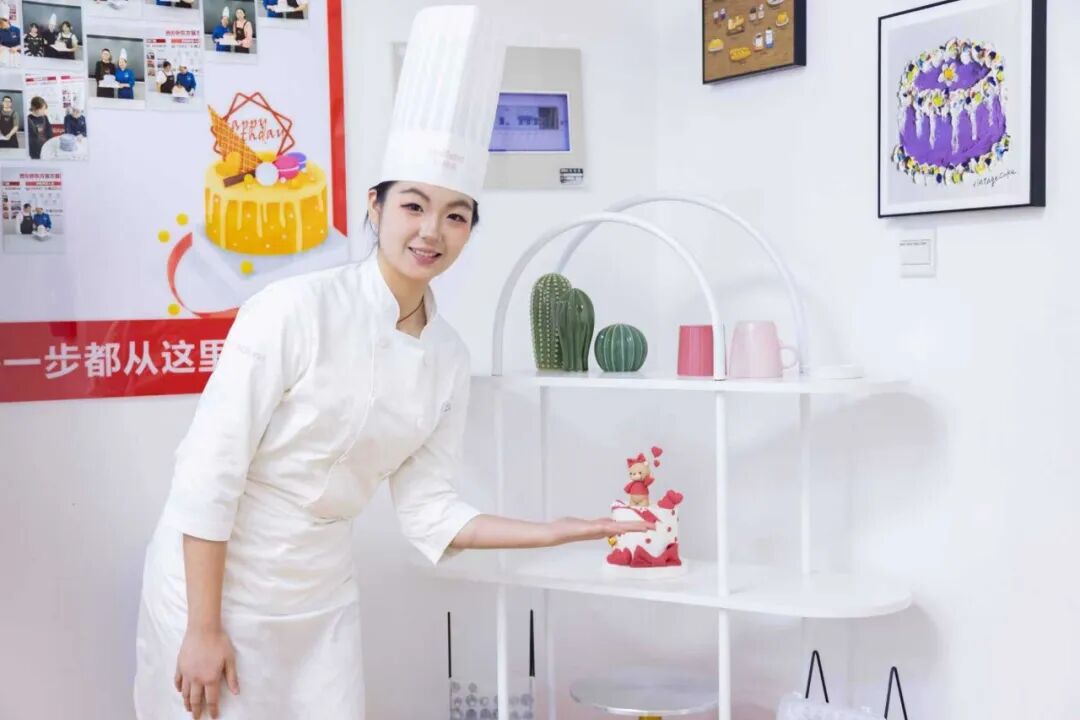 西安新东方西点烘焙学校【专业介绍】2+1匠心西点专业