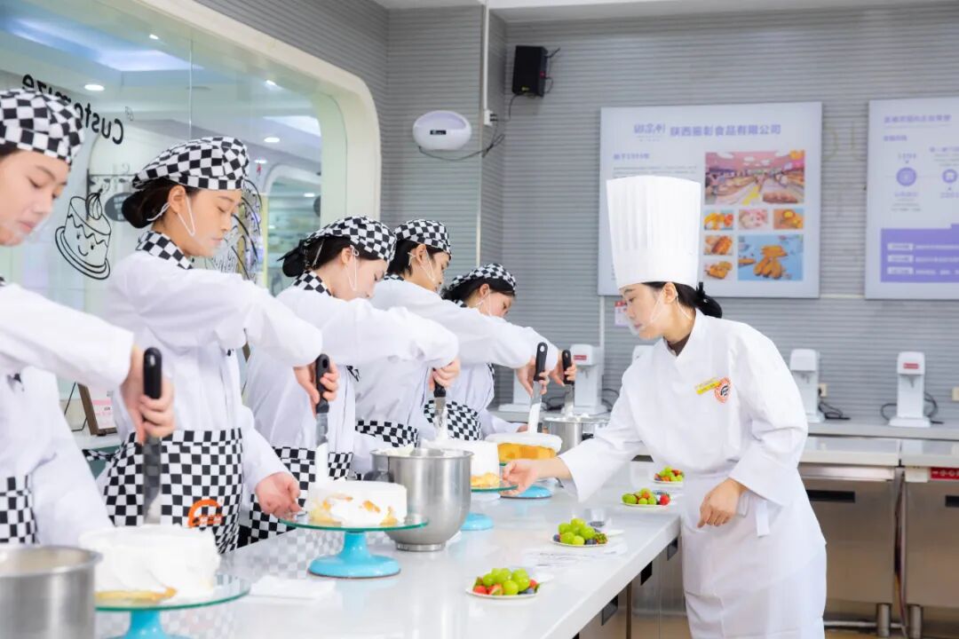 ѧ����決ǰ�ؿ������������ĵ�6�����⣡