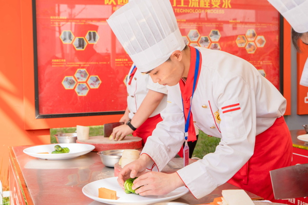 新东方烹饪学校中餐实训