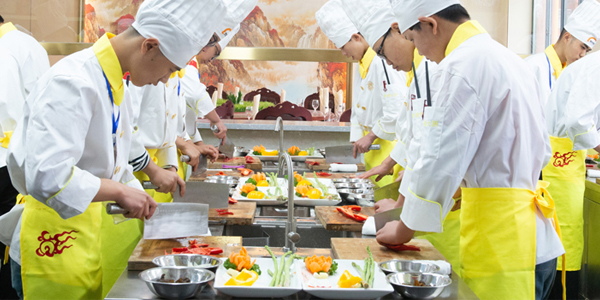 西安厨师烹饪短期培训班_短期厨师培训机构
