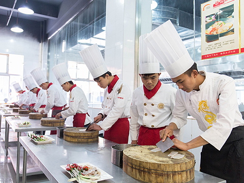 厨师烹饪技术培训,陕西新东方厨师培训学校