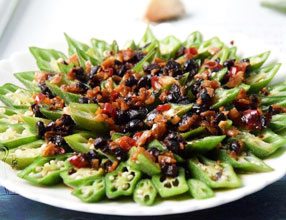 蒜头豆豉蒸秋葵